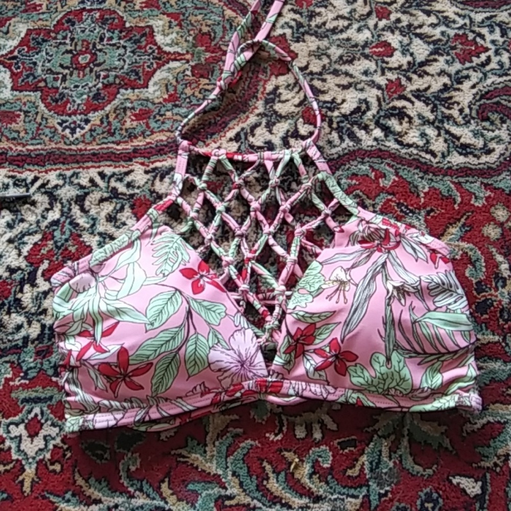 Bikini top